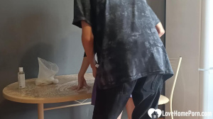 Friend's mom lets me eat her wet pussy