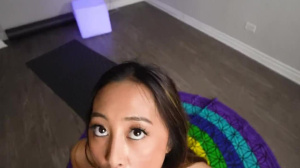Asian Babe Alexia Anders Gets a Monster Cumshot